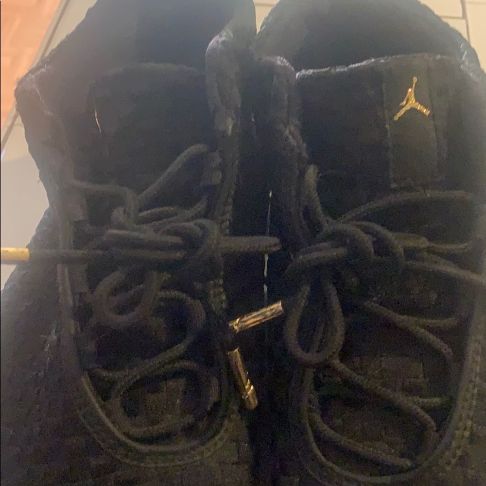 Michael Jordan Barely Worn Size 11 - image 1